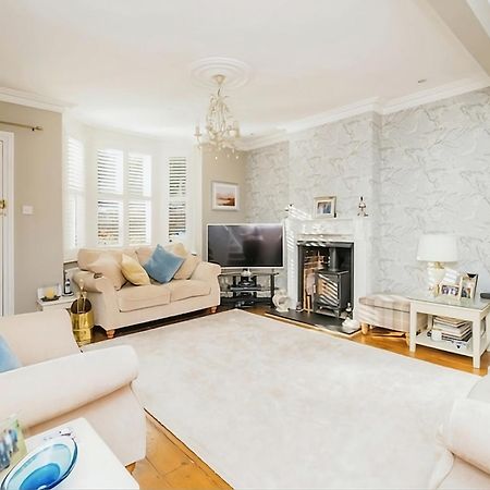 3 Bedroom Cottage In Sunninghill, Ascot 외부 사진